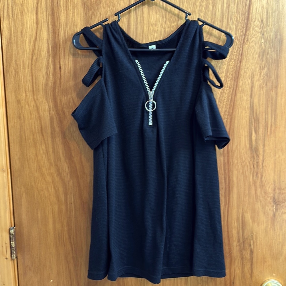 Cut Out Off the Shoulders.